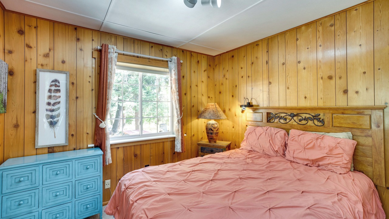 Photo of Bedroom in Ridgway