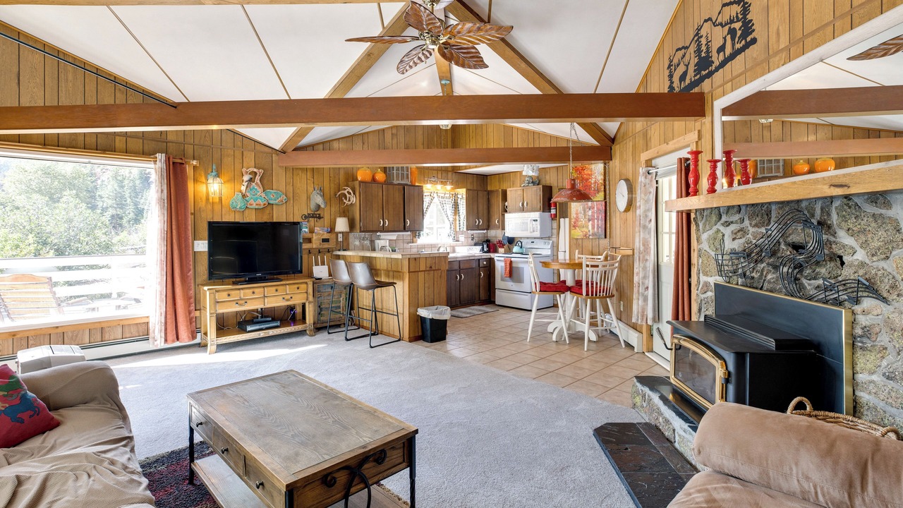 Photo of Livingroom in Ridgway