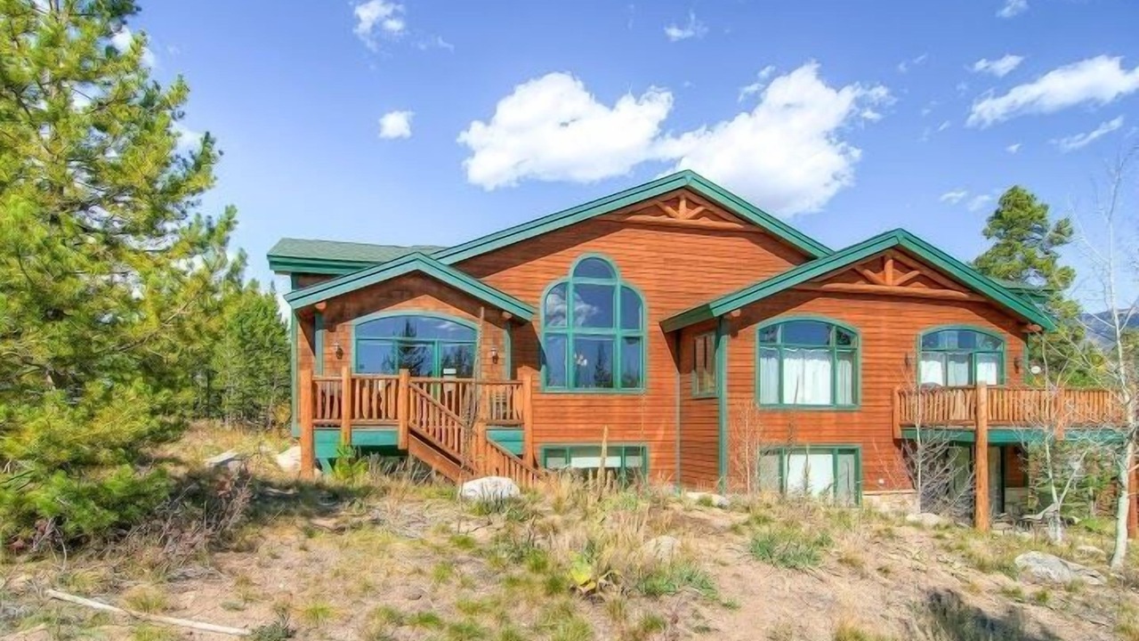 Photo of Outdoor in Three Peaks