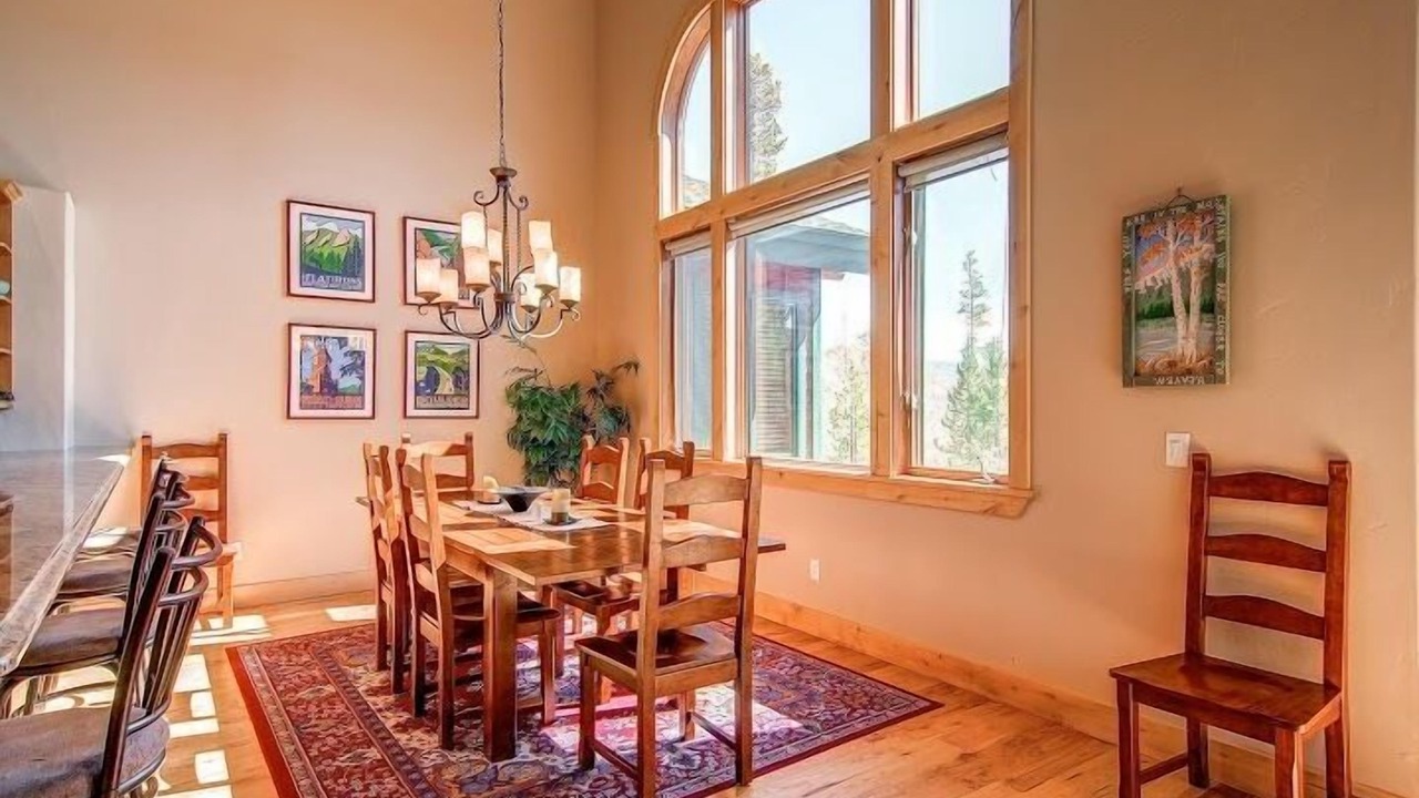 Photo of Bedroom in Three Peaks