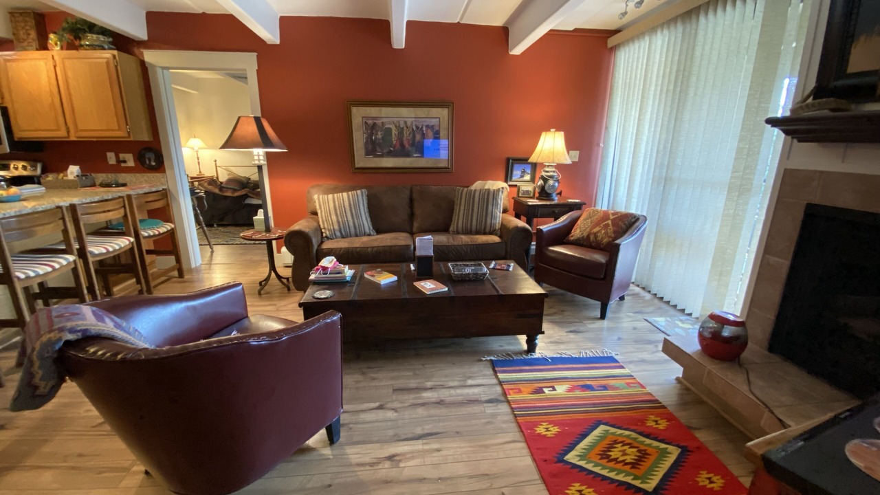 Photo of Livingroom in Dillon