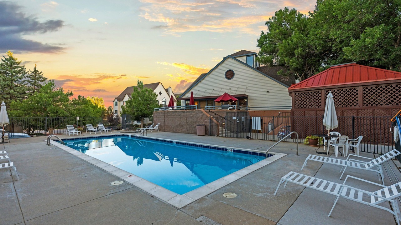 Photo of Outdoor in Englewood