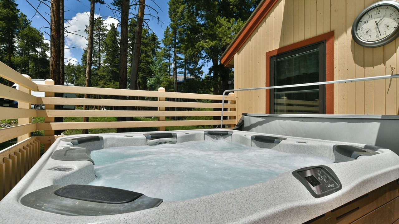 Photo of Outdoor in Park Forest Estates