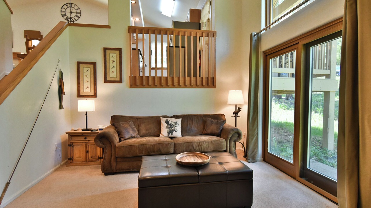 Photo of Livingroom in Park Forest Estates