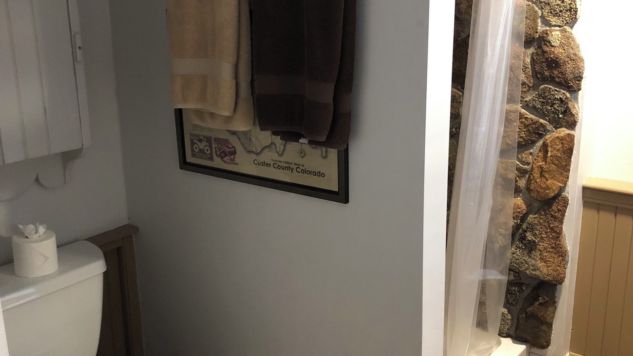 Photo of Bathroom in Westcliffe
