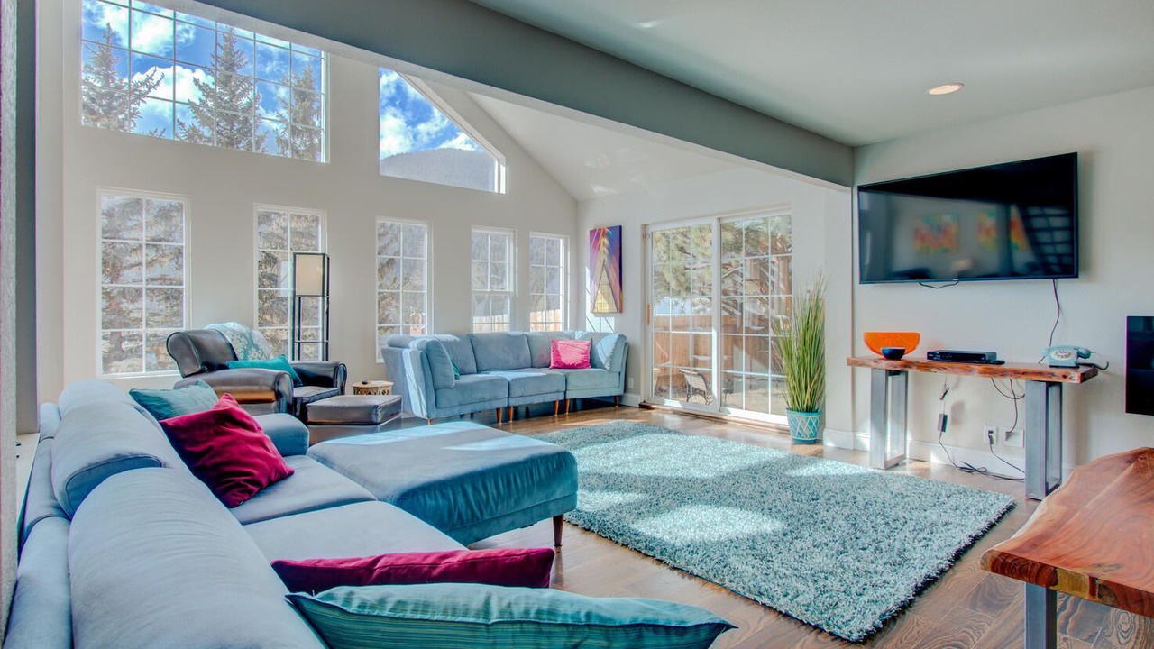 Photo of Livingroom in Cascade