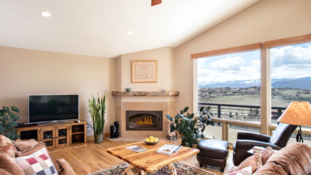 Photo of Livingroom in Missouri Heights
