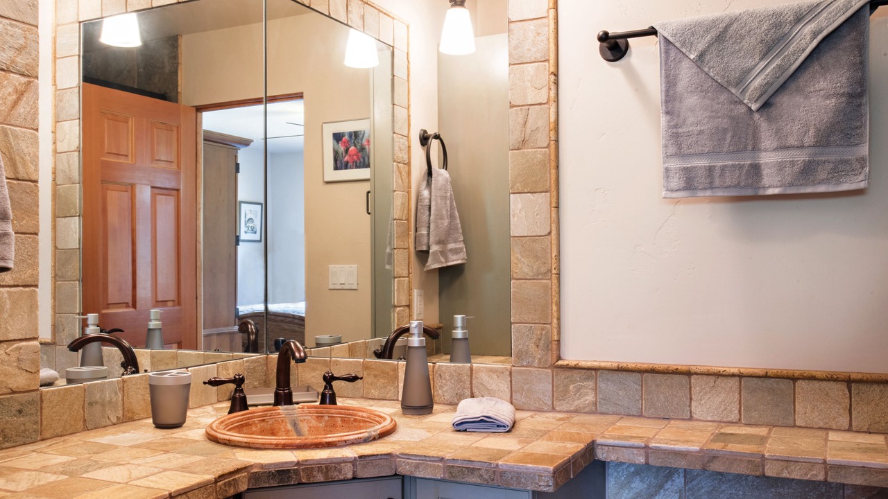Photo of Bathroom in Missouri Heights