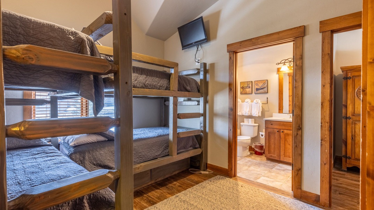 Photo of Bedroom in Breckenridge