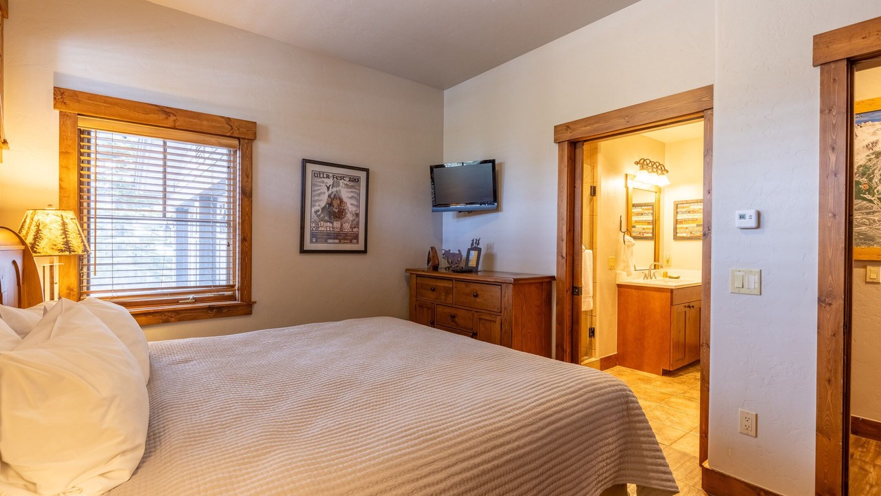 Photo of Bedroom in Breckenridge