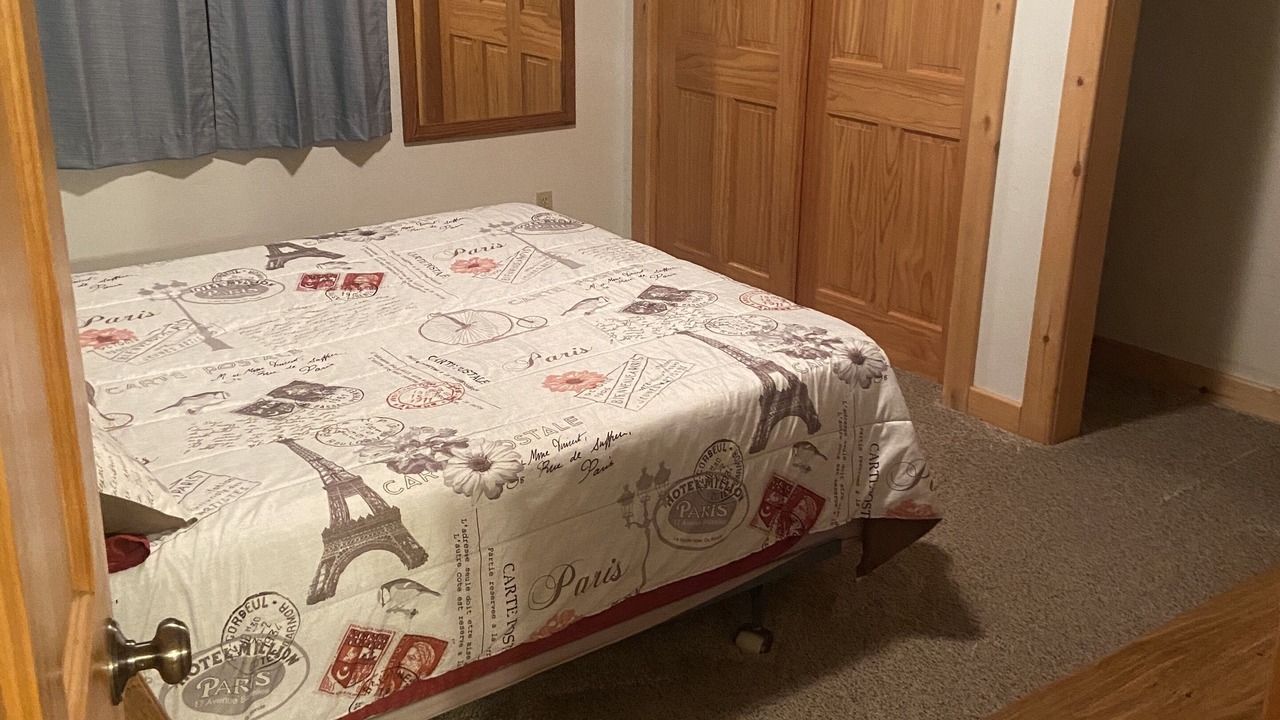 Photo of Bedroom in Dallas Meadows