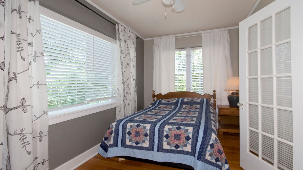 Photo of Bedroom in Broadmoor