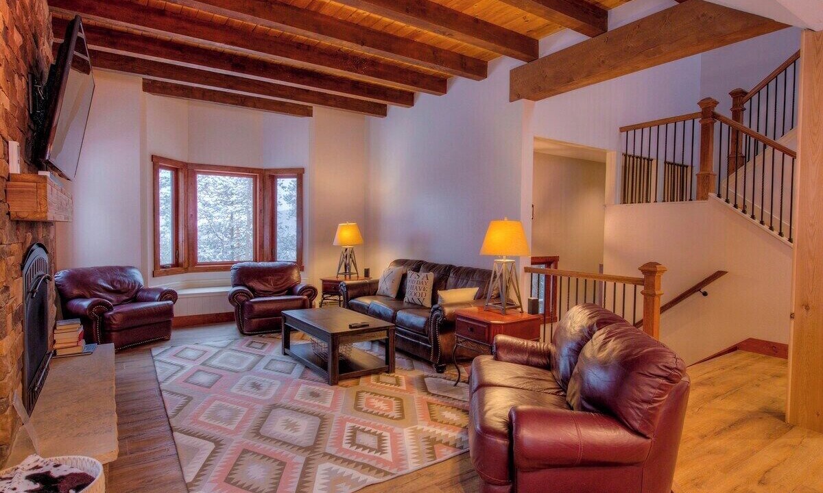 Photo of Livingroom in Breckenridge Heights