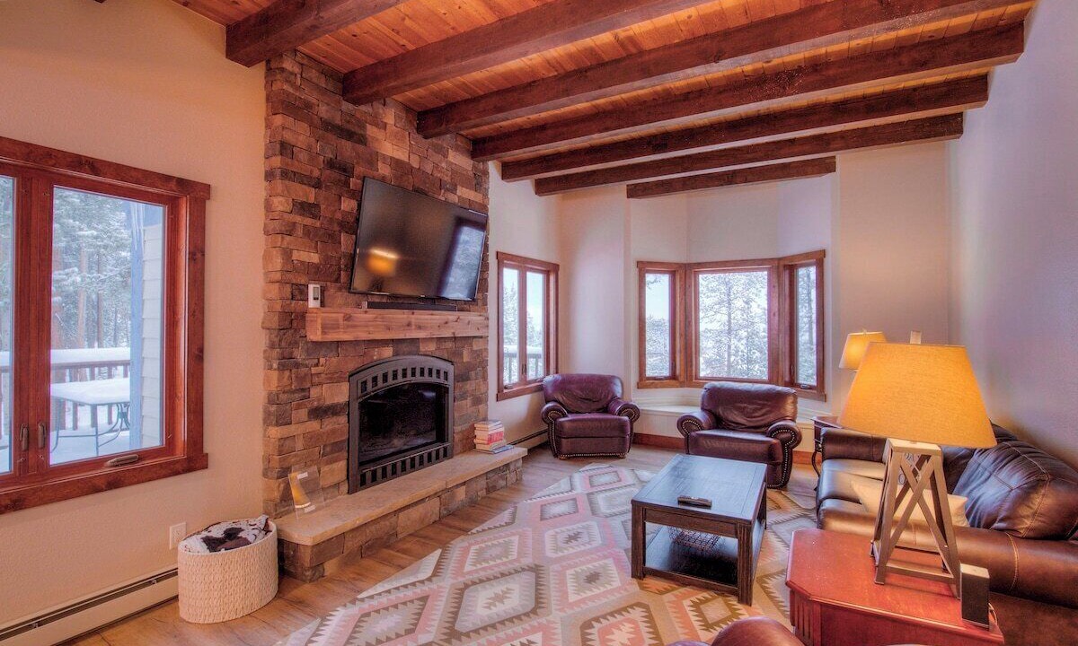 Photo of Livingroom in Breckenridge Heights