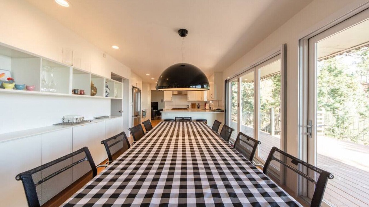 Photo of Bedroom in Skyway