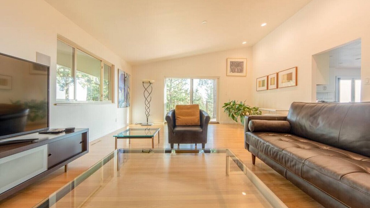 Photo of Bedroom in Skyway