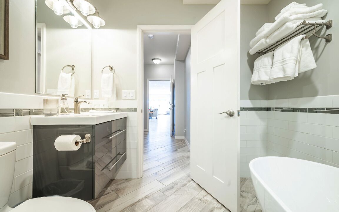 Photo of Bathroom in Peregrine
