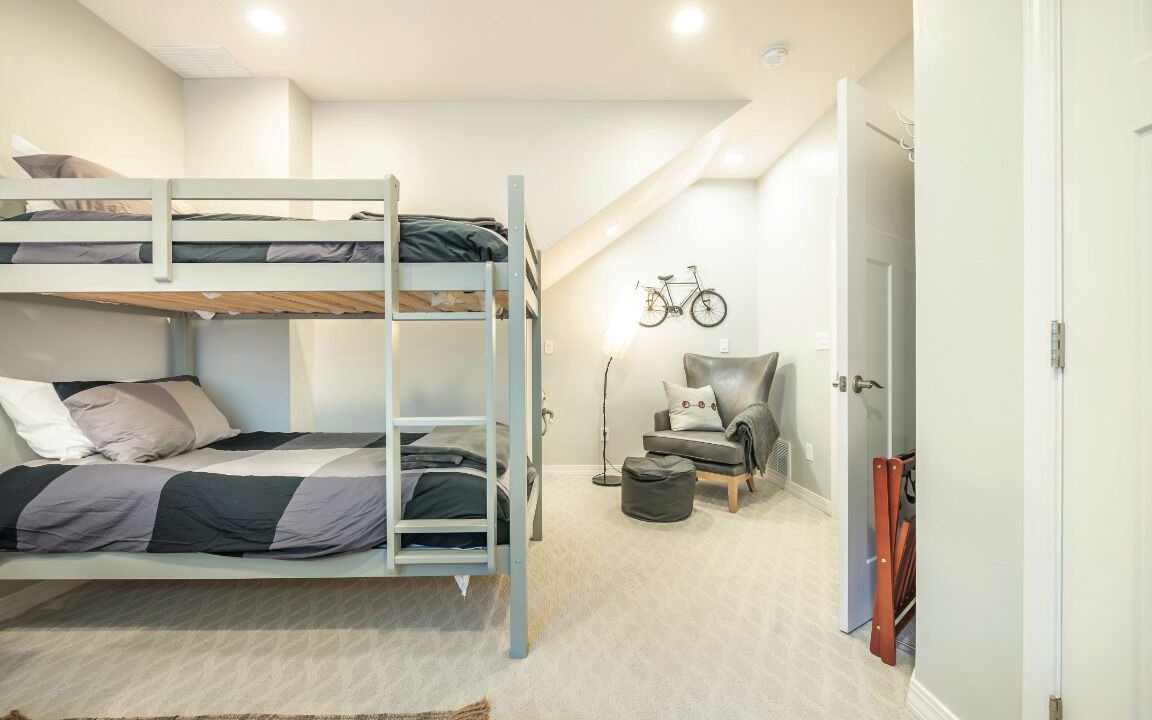 Photo of Bedroom in Peregrine