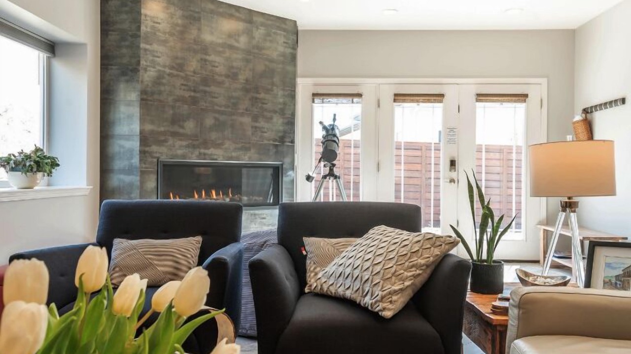 Photo of Livingroom in Peregrine