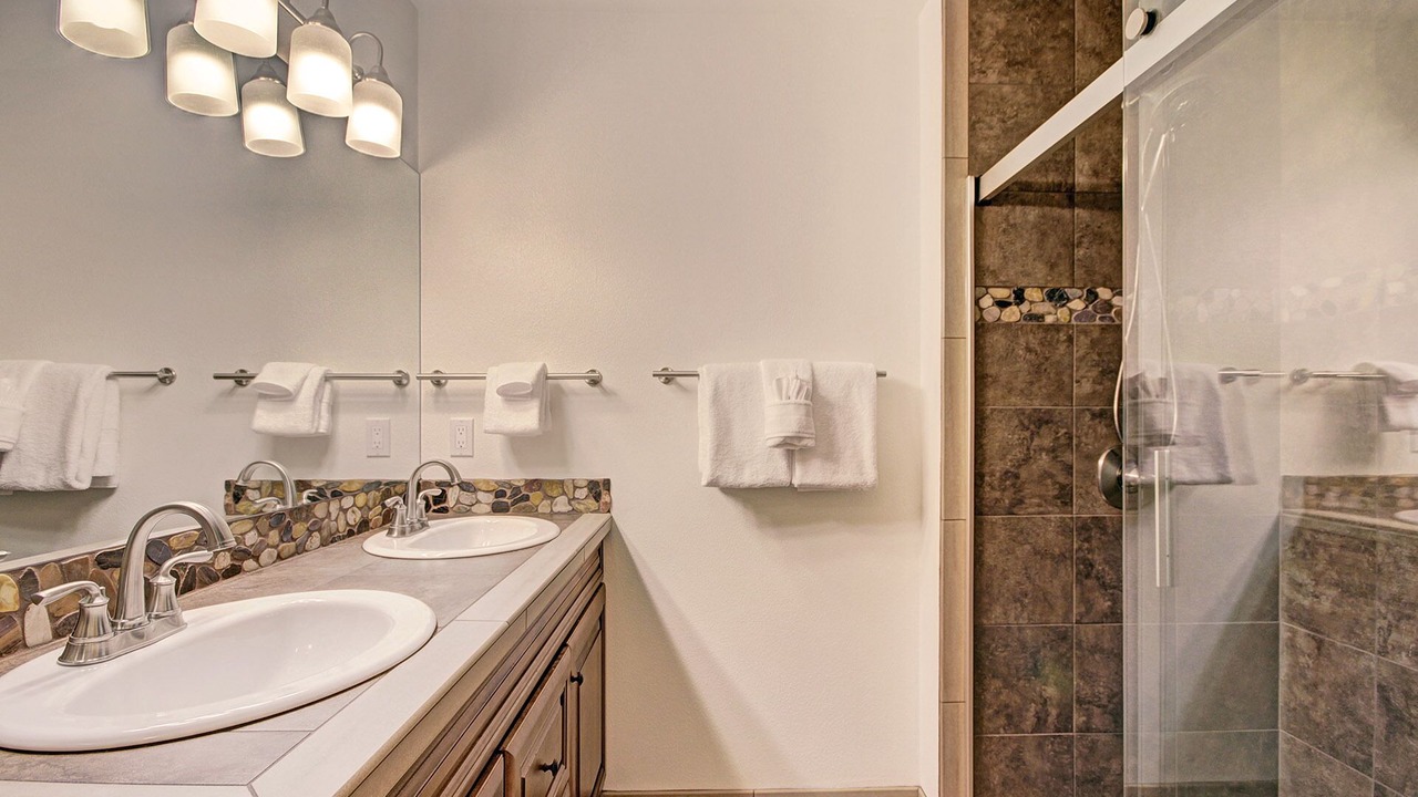 Photo of Bathroom in Frisco
