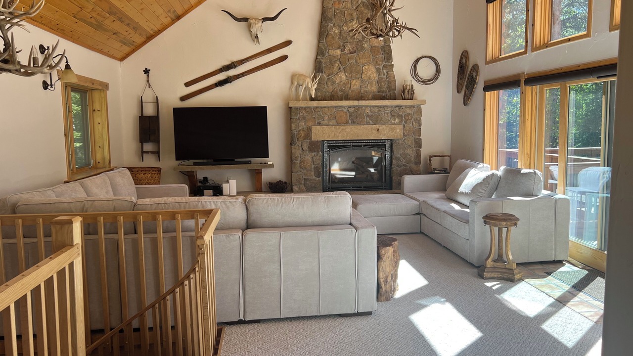 Photo of Livingroom in Breckenridge