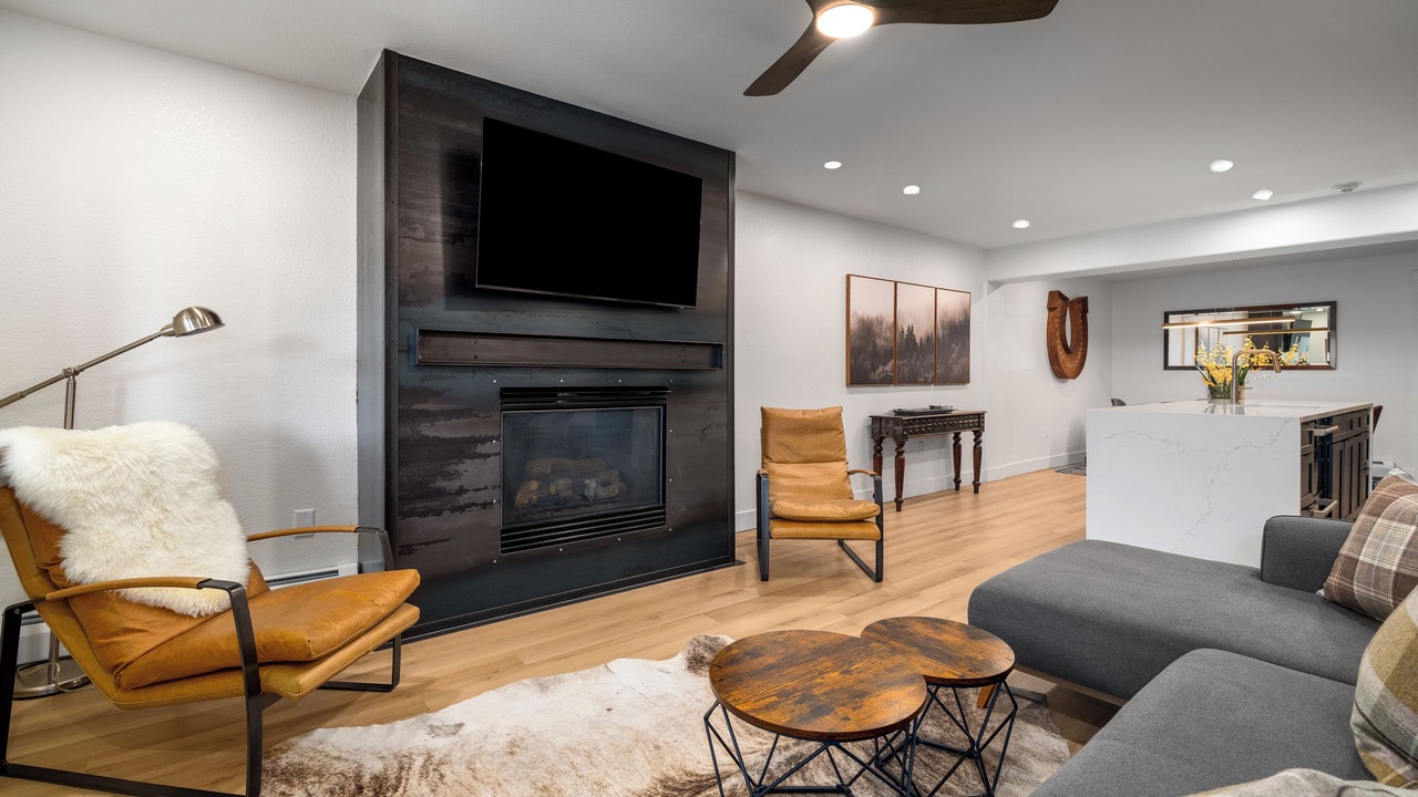 Photo of Livingroom in Downtown Steamboat Springs