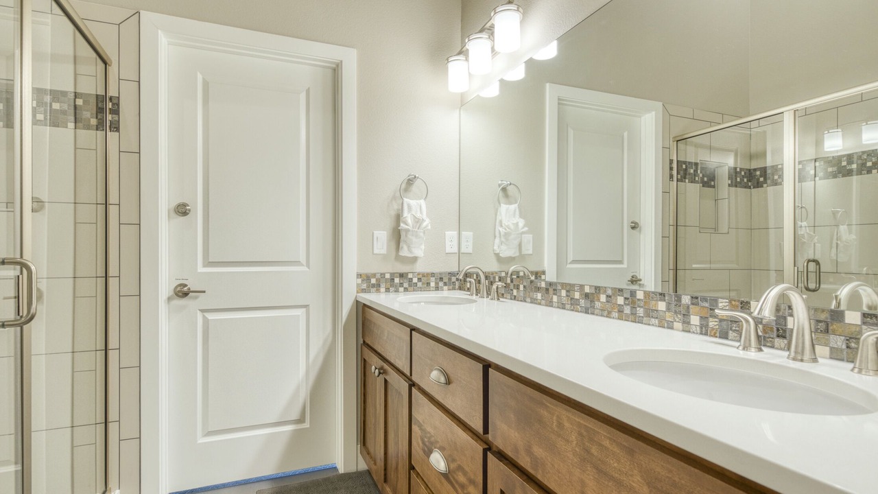Photo of Bathroom in Rendezvous