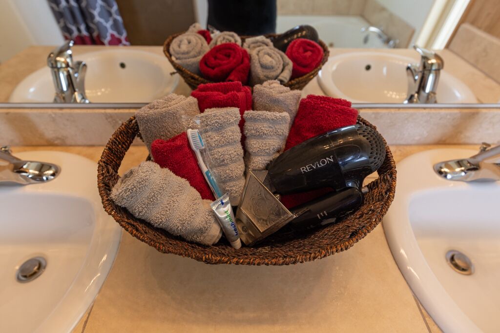 Photo of Bathroom in Hesperus
