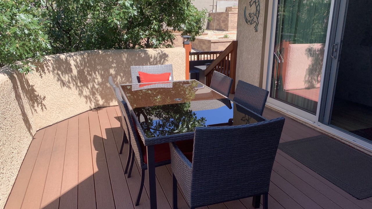 Photo of Patio Balcony in Mountain Shadows