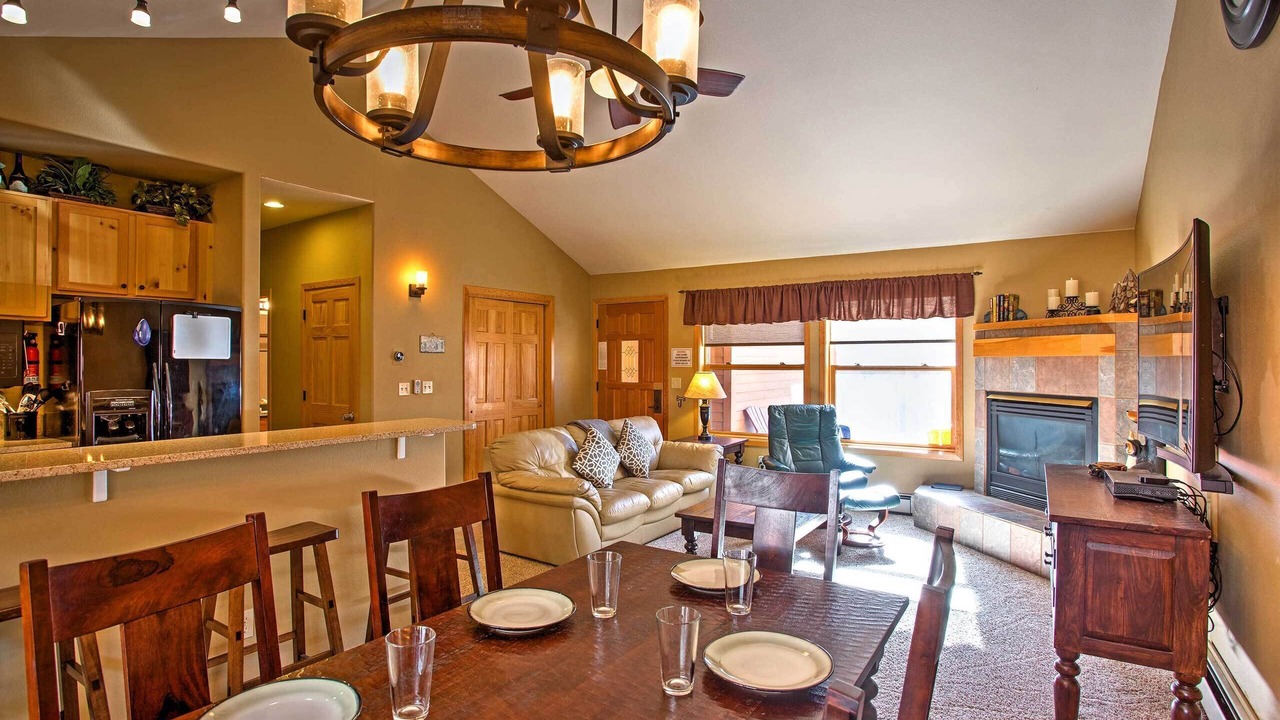 Photo of Livingroom in Mountain House