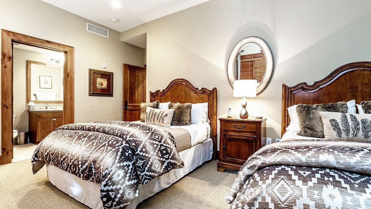 Photo of Bedroom in Avon