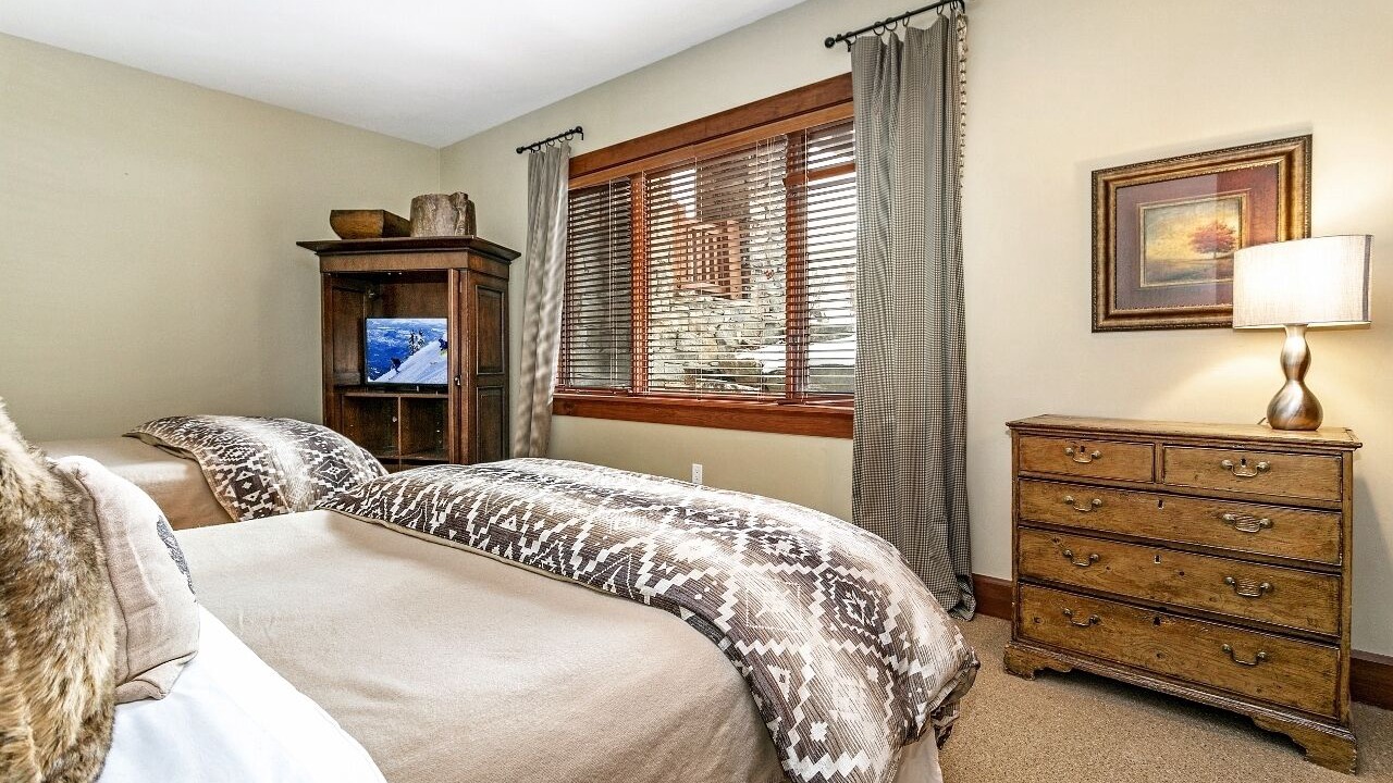Photo of Bedroom in Avon