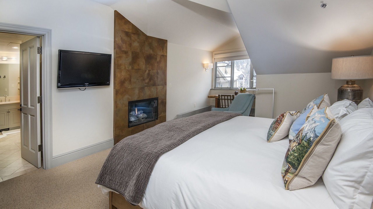 Photo of Livingroom in Beaver Creek
