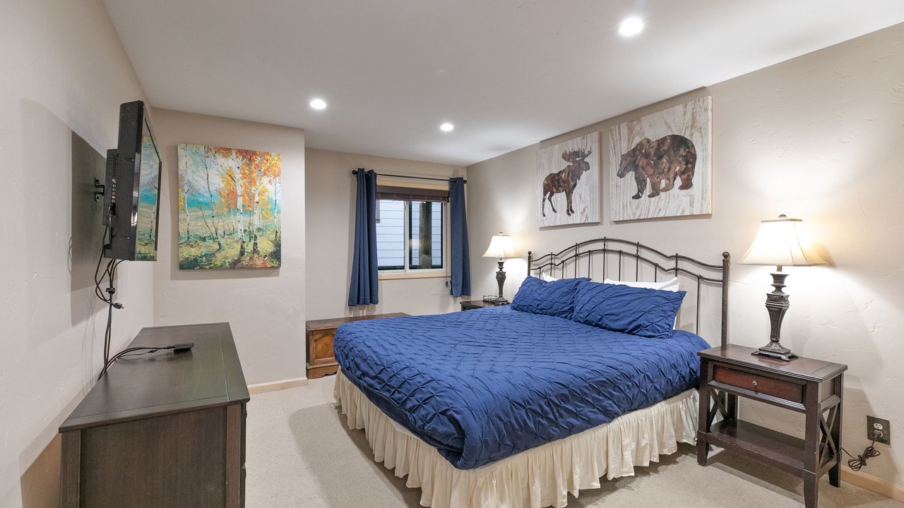 Photo of Bedroom in Historic District