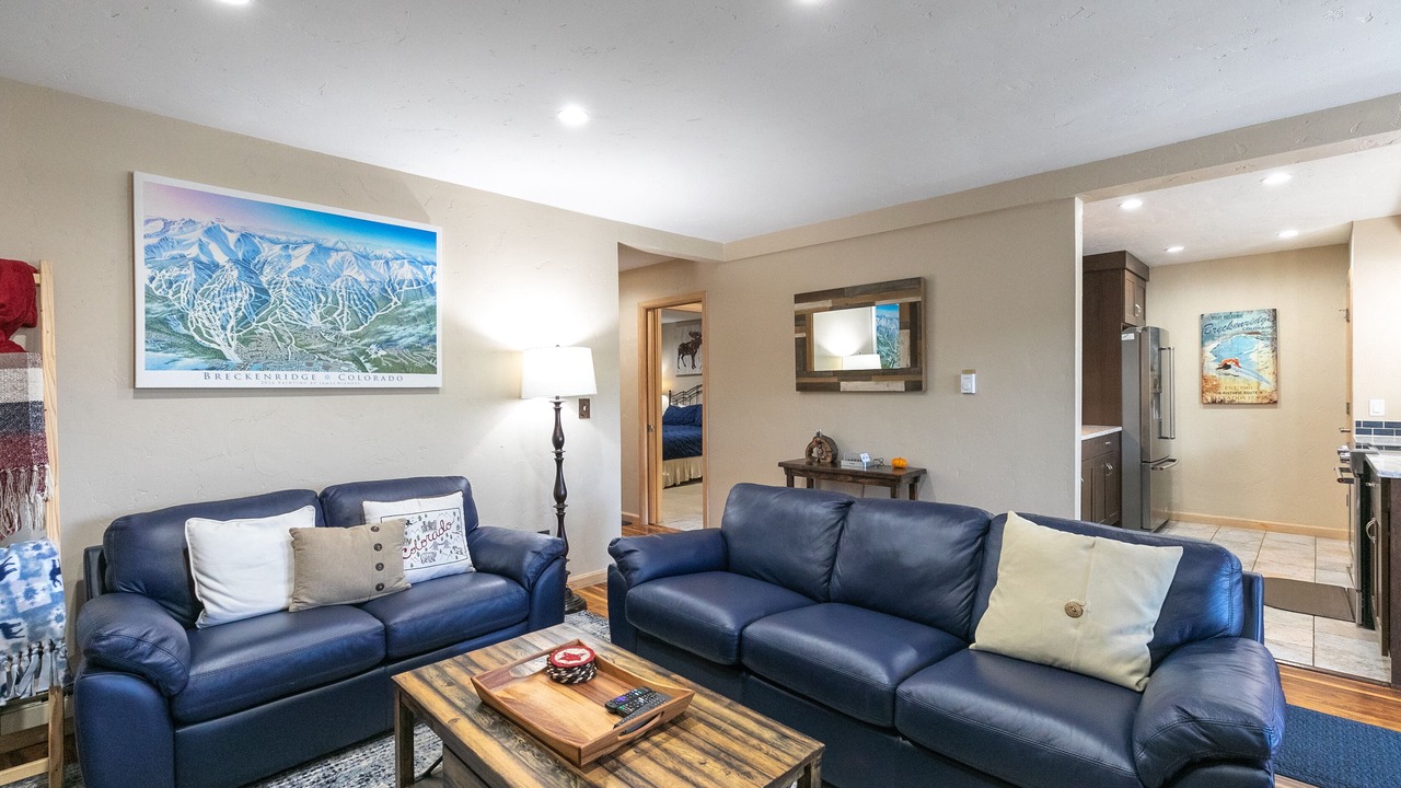Photo of Livingroom in Historic District
