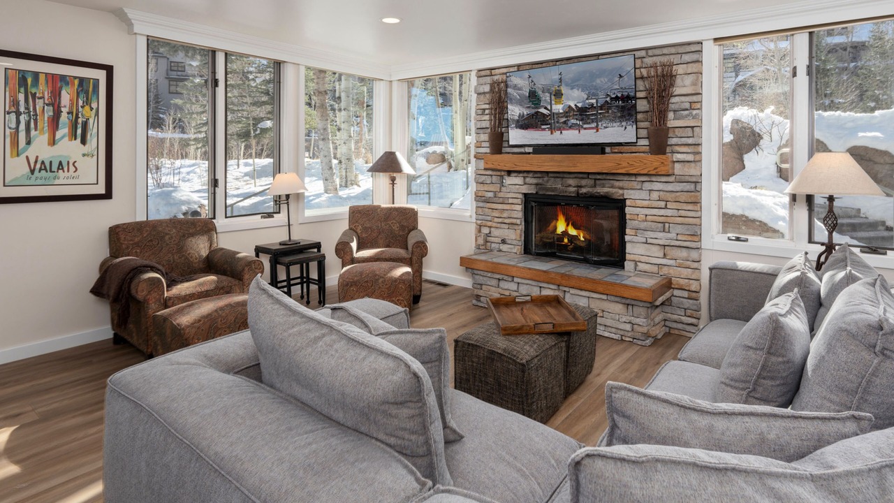 Photo of Livingroom in Snowmass Village