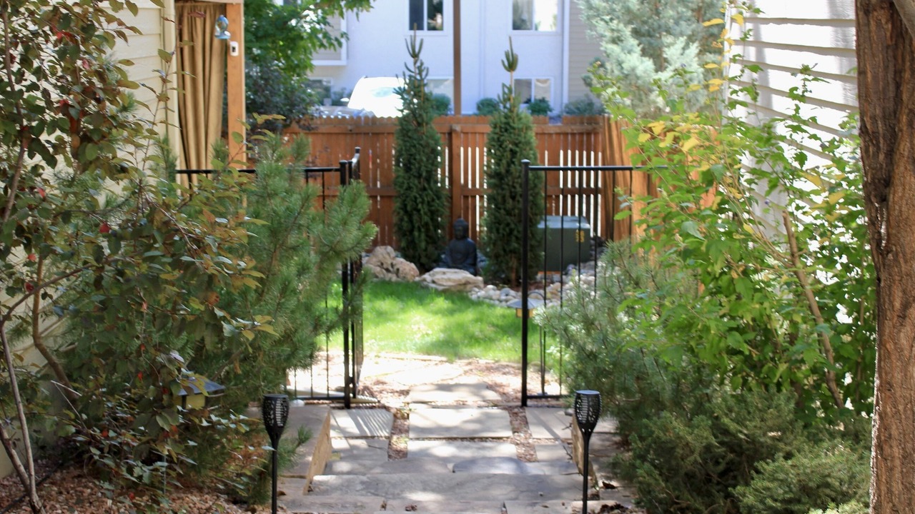 Photo of Outdoor in Meadow Hills