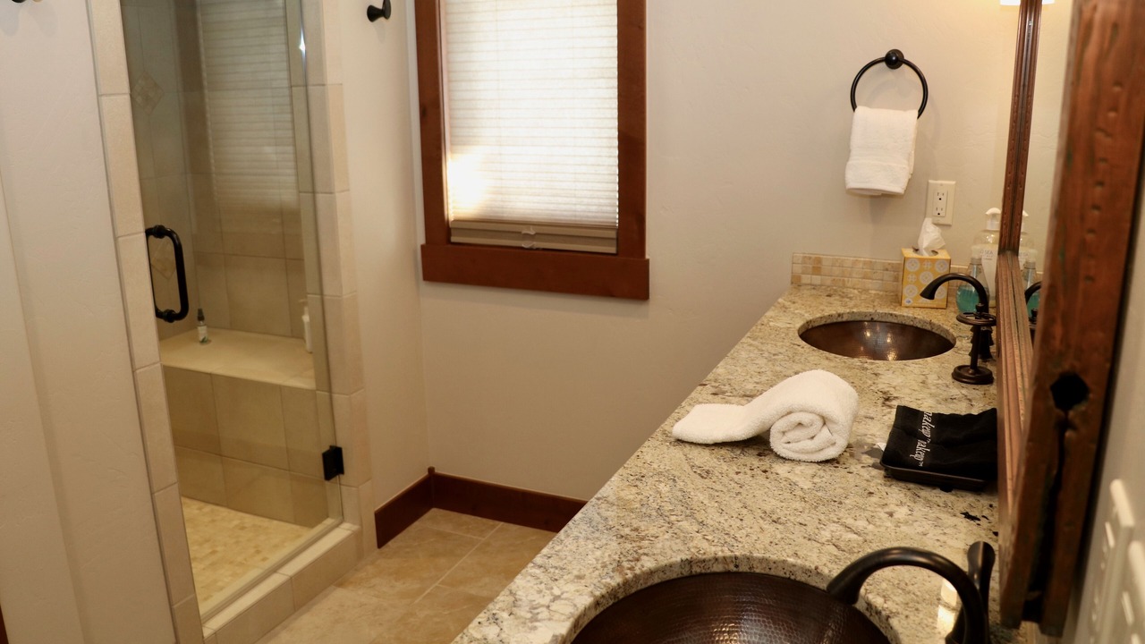 Photo of Bathroom in Fraser