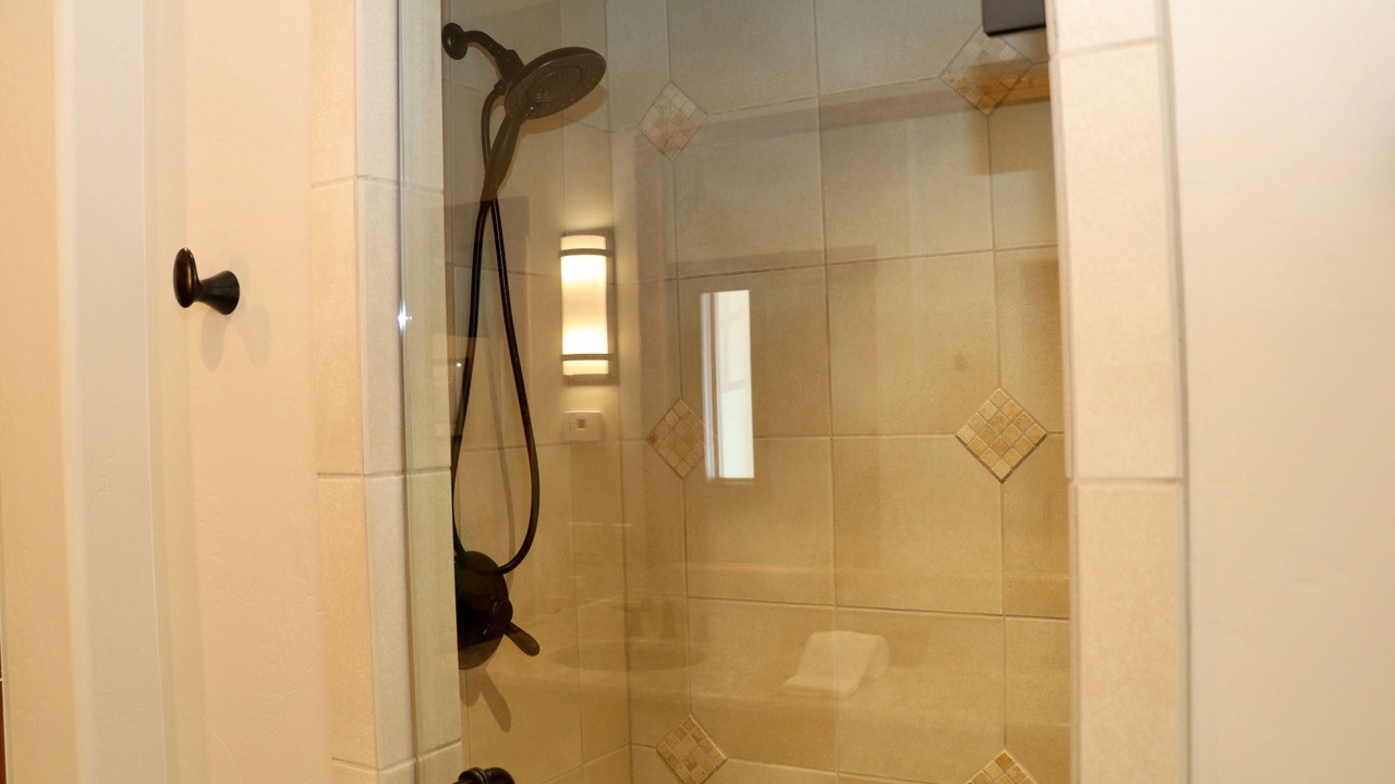 Photo of Bathroom in Fraser