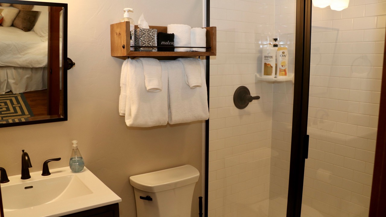 Photo of Bathroom in Fraser