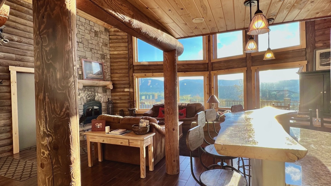 Photo of Livingroom in Granby