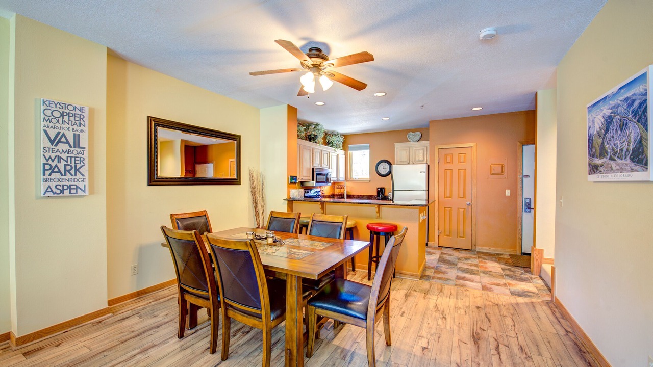 Photo of Bedroom in Lakeside Village
