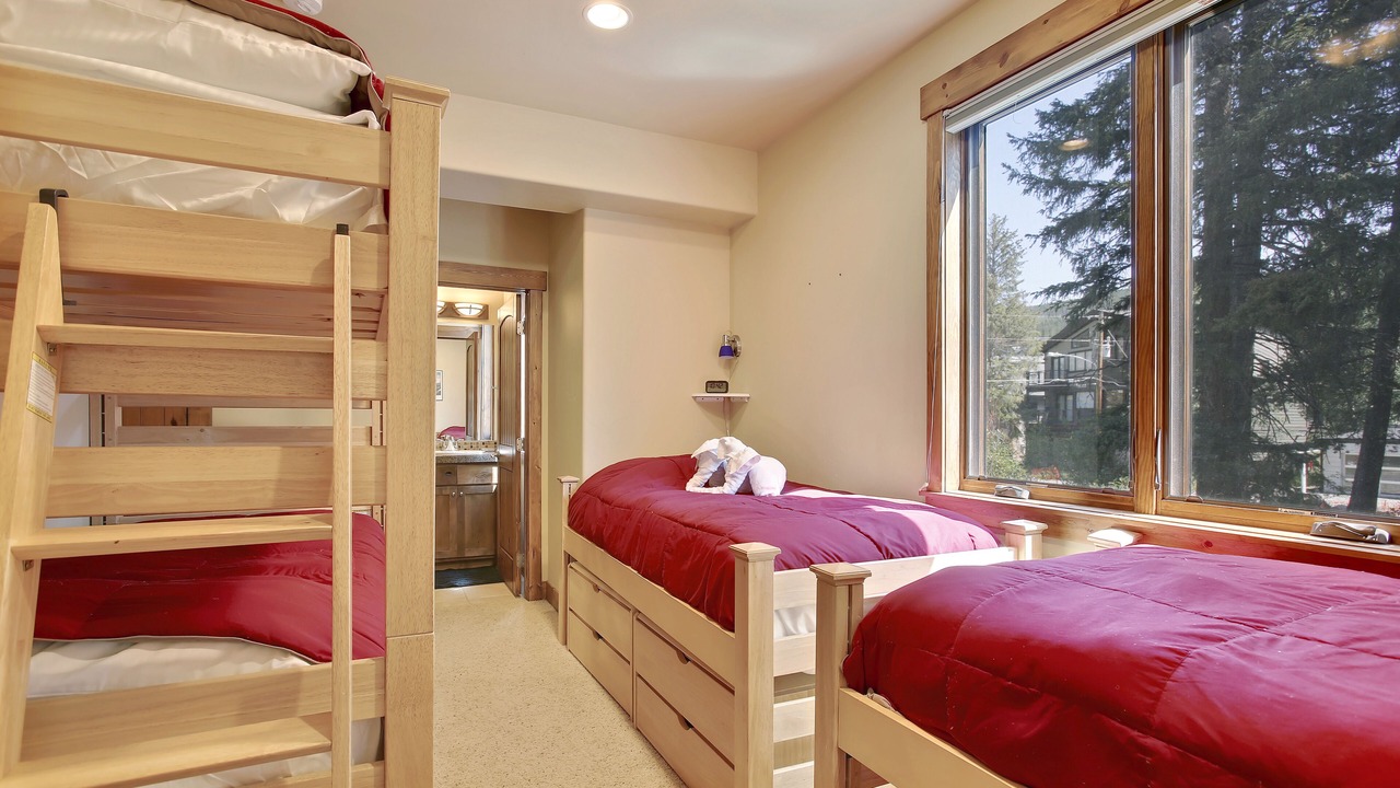 Photo of Bedroom in Old Town
