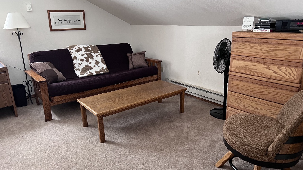 Photo of Livingroom in Forest Lakes