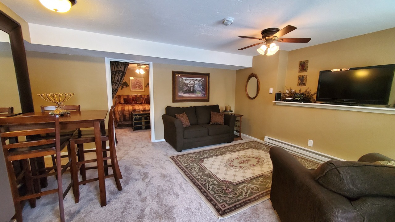 Photo of Bedroom in Woodland Park