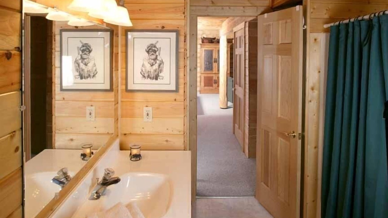 Photo of Bathroom in Grand Lake