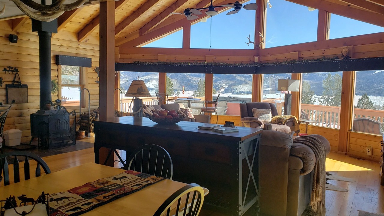 Photo of Livingroom in Cripple Creek