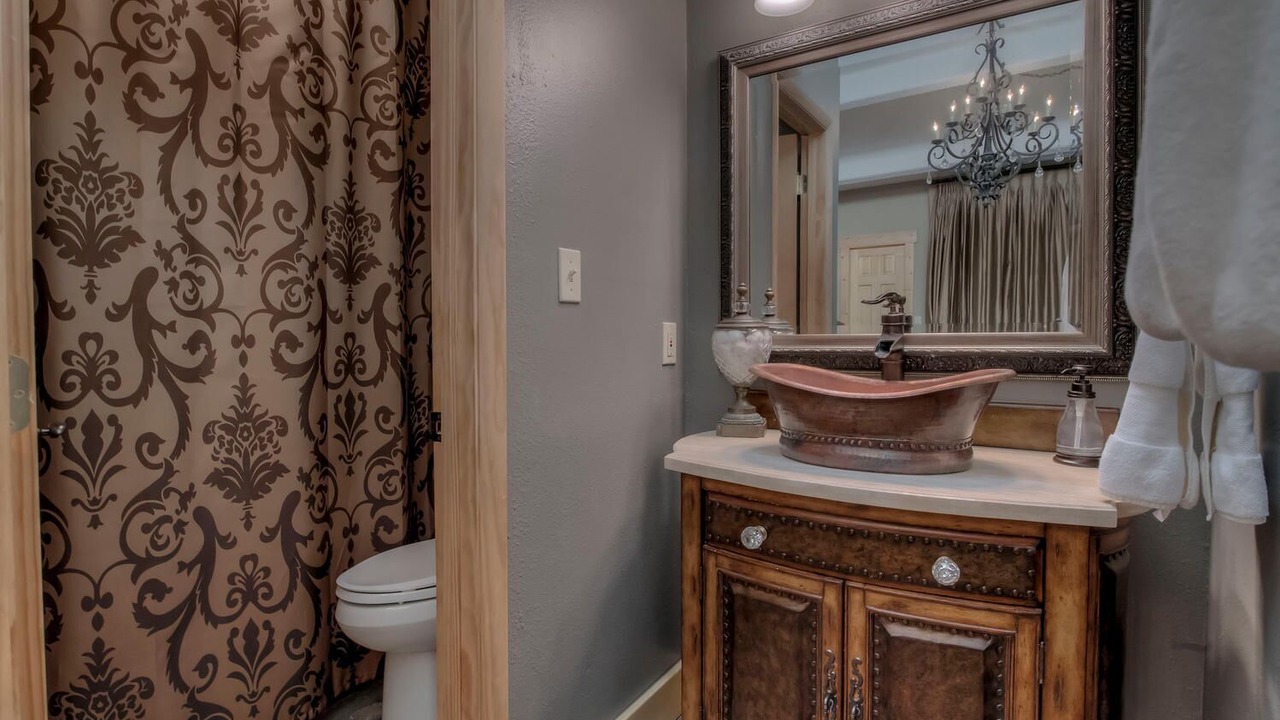 Photo of Bathroom in Warrior's Mark