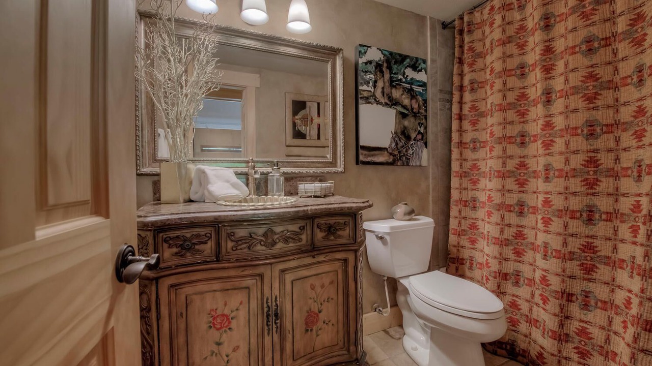 Photo of Bathroom in Warrior's Mark