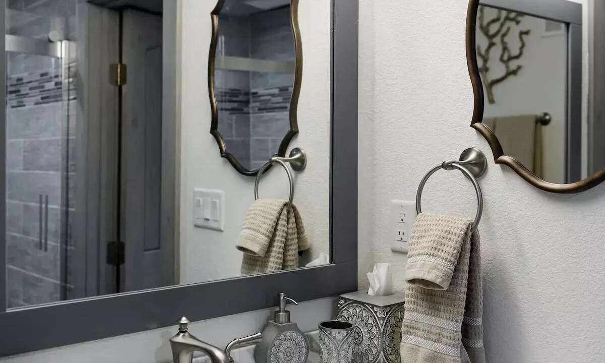 Photo of Bathroom in Cheesman Park